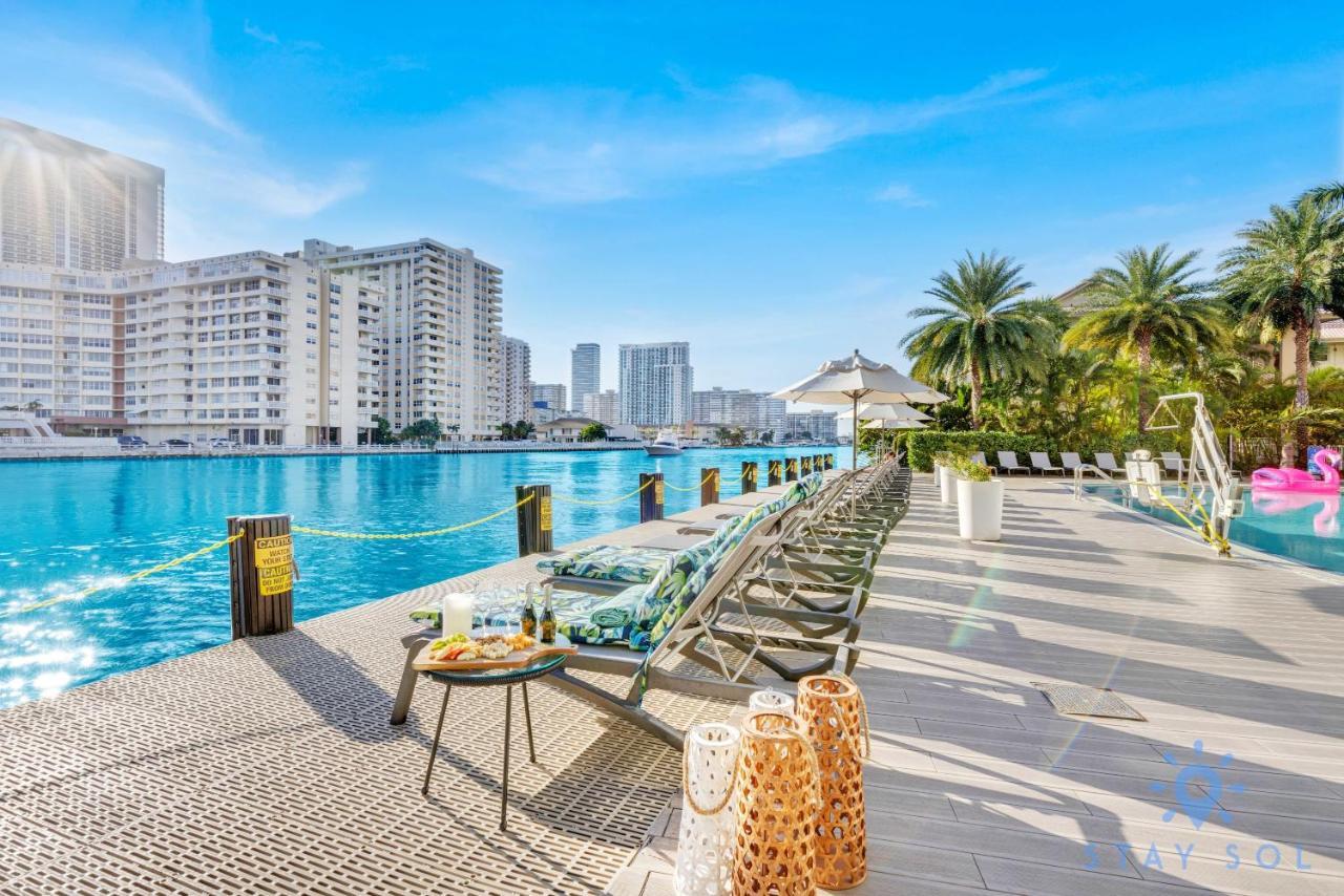 Upper Studio With Balcony,Pool And Gym, Near Beach Hallandale Beach Exterior photo