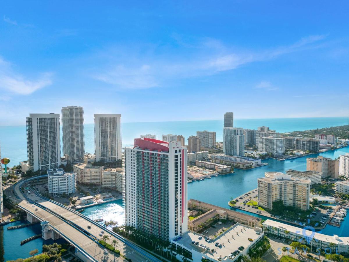 Upper Studio With Balcony,Pool And Gym, Near Beach Hallandale Beach Exterior photo
